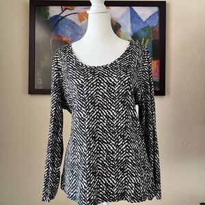 Escada | Black White Patterned Stretch Knit Top Size XL